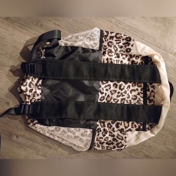 APL All-Purpose Packable Backpack - Picture 2 of 3